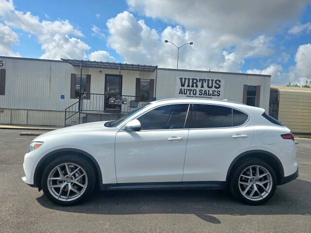 alfa romeo stelvio 2018 ZASFAKAN6J7B90514 image alfa romeo stelvio 2018 ZASFAKAN6J7B90514 image